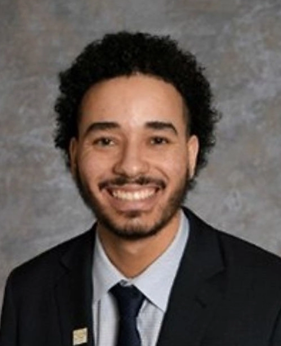 Portrait of Dr Ian Williams